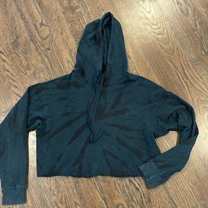 Oliviaceous cropped hoodie